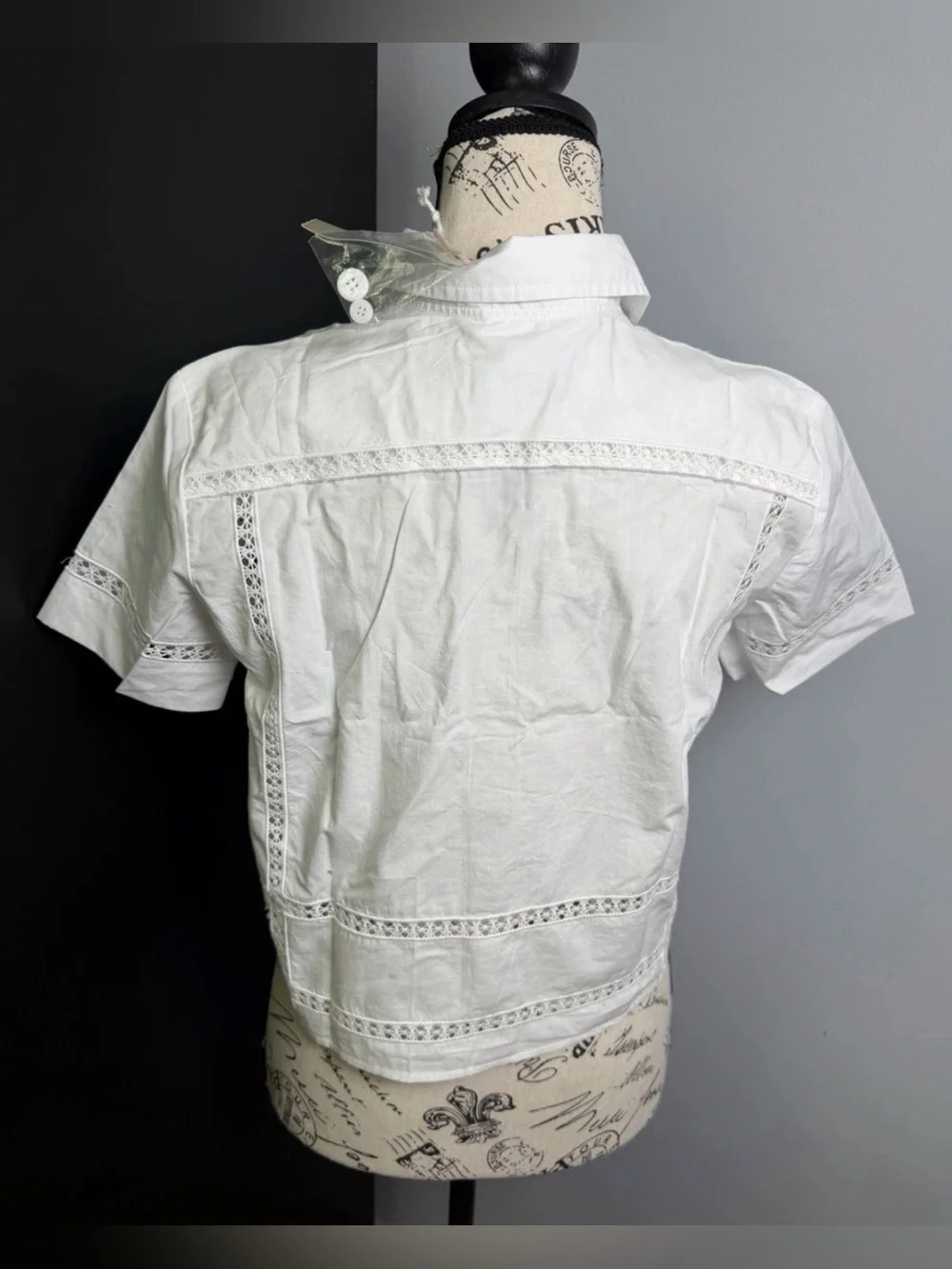 J.Crew Gamine eyelet-trim shirt NWT Size 00